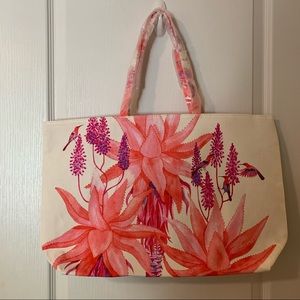 Estée Lauder hummingbird tote bag
